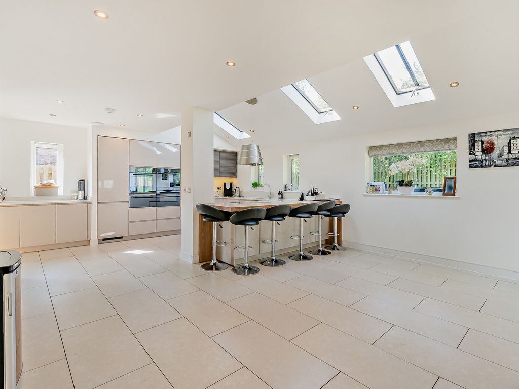 4 bed detached house for sale in Green Street, Chorleywood WD3, £1,950,000