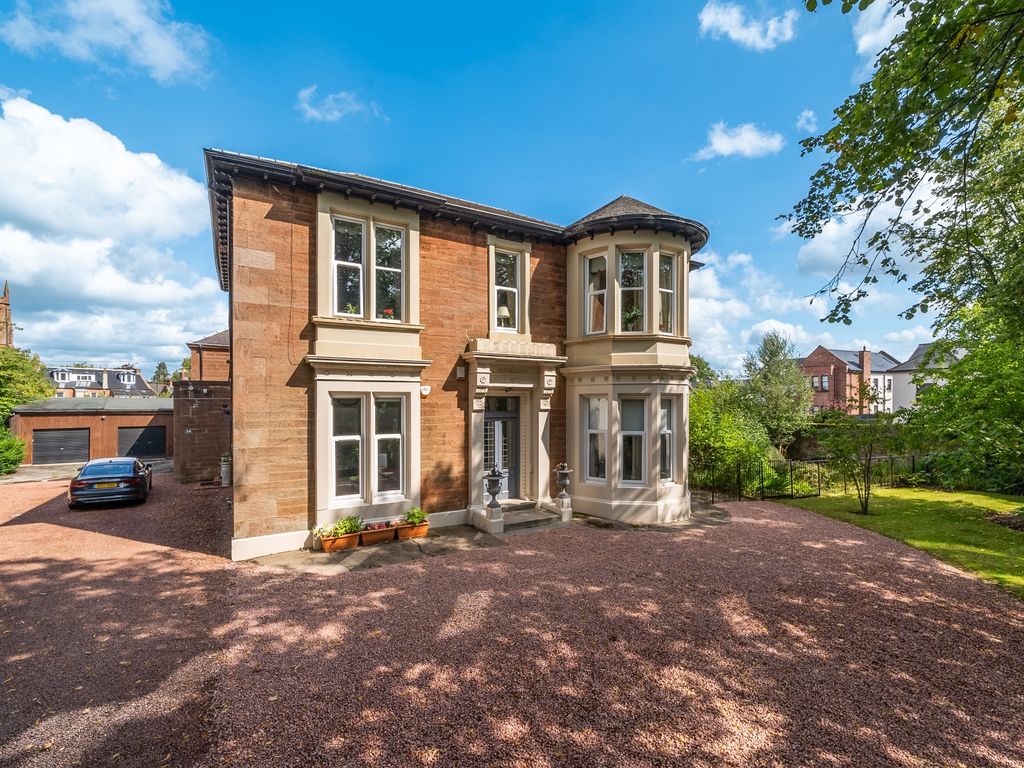 4 bed flat for sale in Fife Crescent, Bothwell, Glasgow G71, £599,995