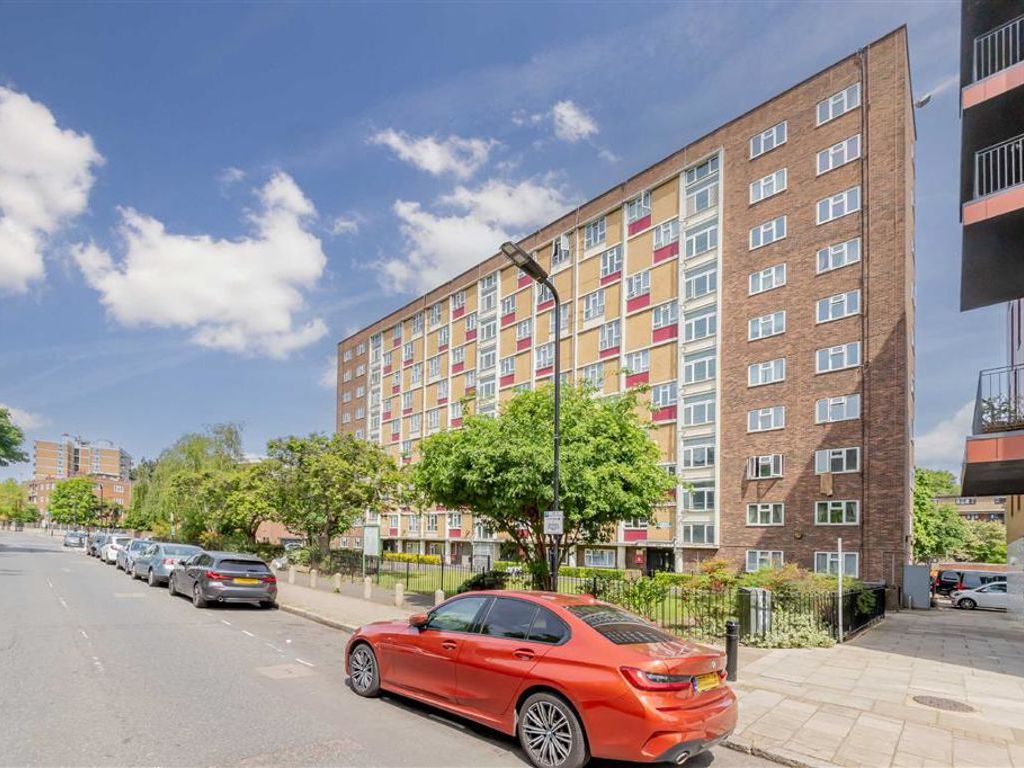 2 bed flat for sale in Evelyn Walk, London N1, £395,000