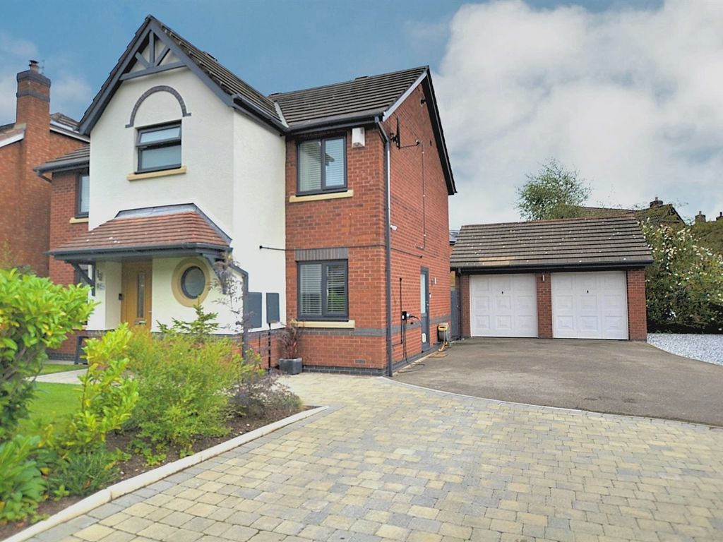 4 bed detached house for sale in Hawthorn Close, Holmes Chapel, Crewe CW4, £550,000