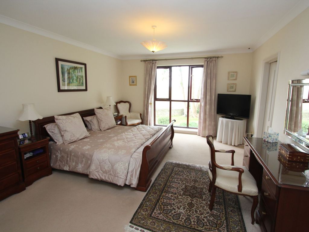 5 bed detached house for sale in Boverton, Llantwit Major CF61, £865,000