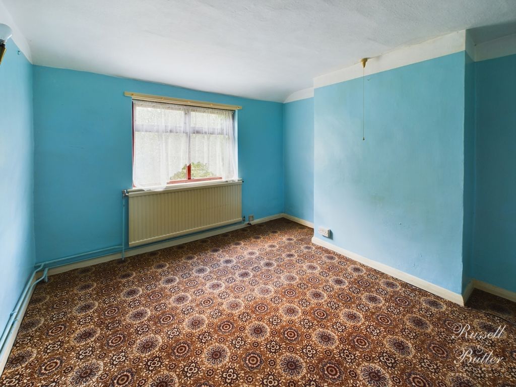 4 bed detached house for sale in Chapel Lane, Akeley, Buckingham. MK18, £495,000