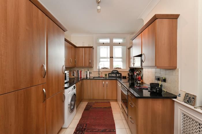 2 bed flat for sale in Hyde Park Street, Hyde Park, London W2, £1,400,000