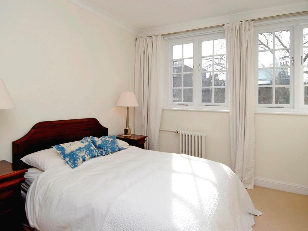 2 bed flat for sale in Hyde Park Street, Hyde Park, London W2, £1,400,000