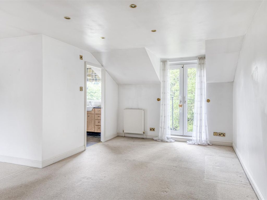 4 bed detached house for sale in Boroughbridge Road, Upper Poppleton, York YO26, £650,000