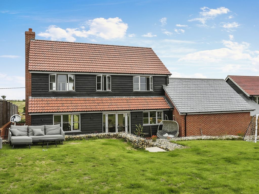 3 bed detached house for sale in The Street, Bawdsey, Woodbridge IP12, £575,000