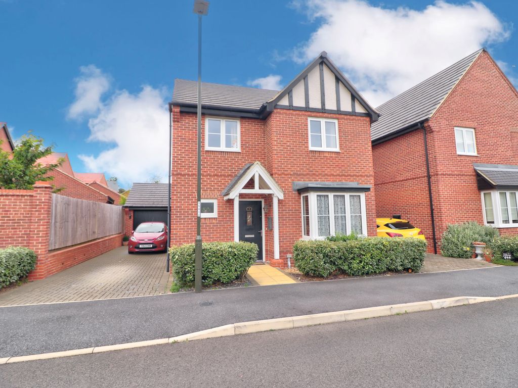 4 bed detached house for sale in Arkwright Way, Etwall, Derby DE65, £360,000