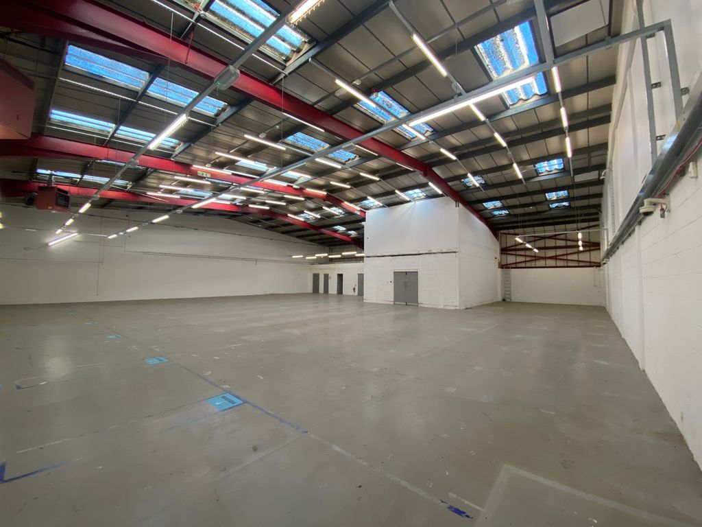 Warehouse to let in Brighton Road, Shoreham-By-Sea BN43, £95,895 pa