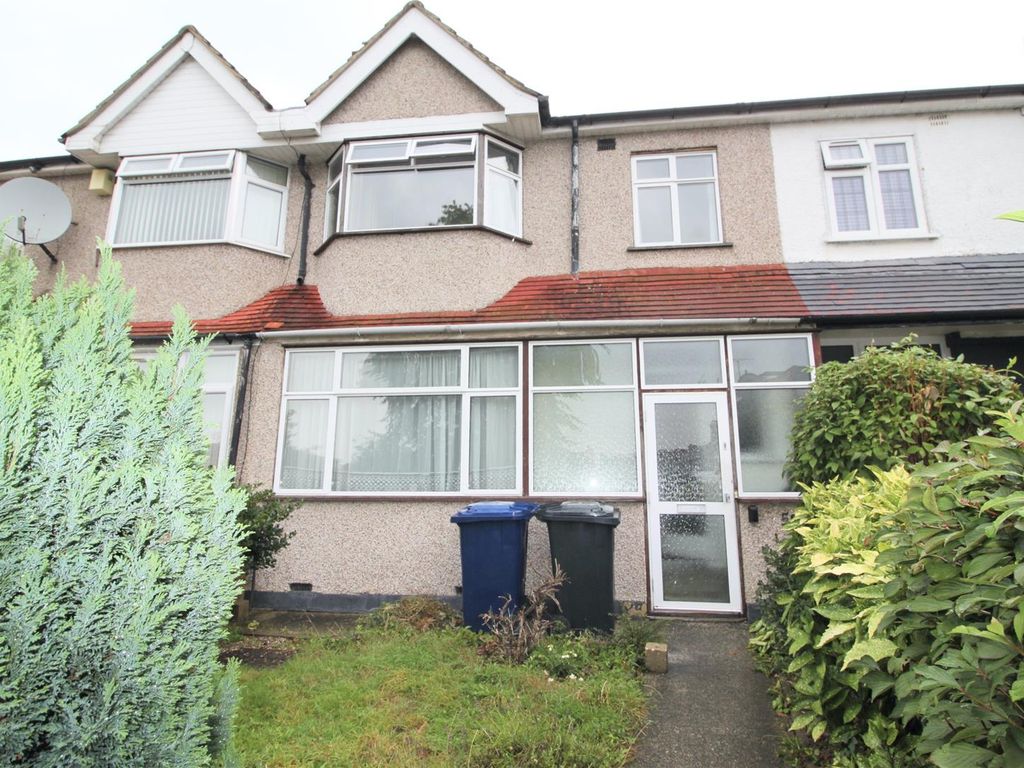 4 bed terraced house for sale in Ellesmere Road, Greenford UB6, £580,000