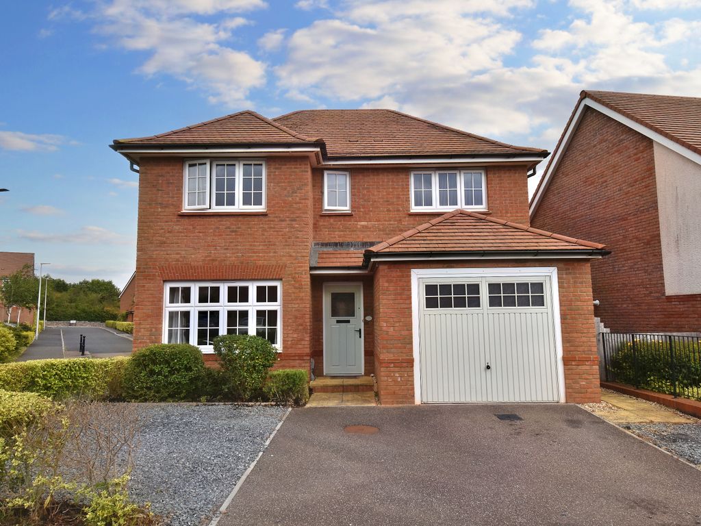 4 bed detached house for sale in Bishops Way, Exeter EX2, £500,000