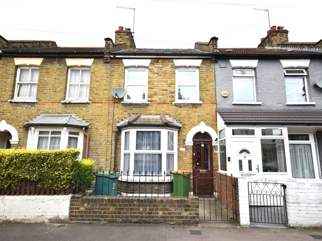 2 bed terraced house for sale in Jedburgh Road, London E13, £370,000