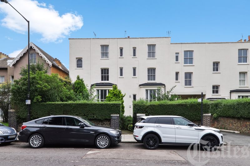 3 bed flat for sale in Harcourt House, Haringey Park N8, £735,000