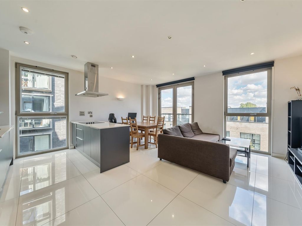 2 bed flat for sale in 2 Haven Way, Tower Bridge SE1, £600,000