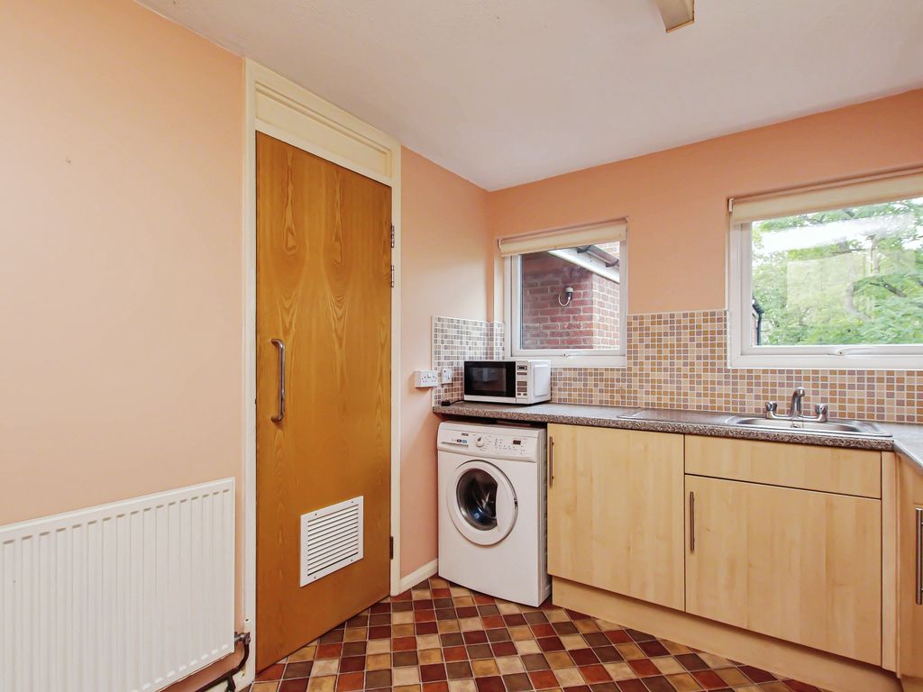 2 bed flat for sale in Golding Road, Cambridge, Cambridgeshire CB1, £350,000
