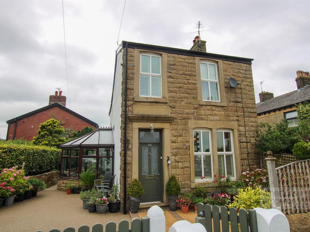 3 bed cottage for sale in Ribchester Road, Clayton Le Dale, Ribble Valley BB1, £350,000