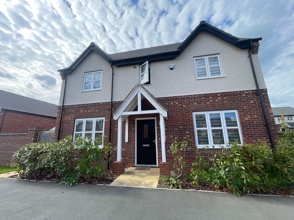 4 bed detached house for sale in Durrad Drive, Leicester LE2, £445,000