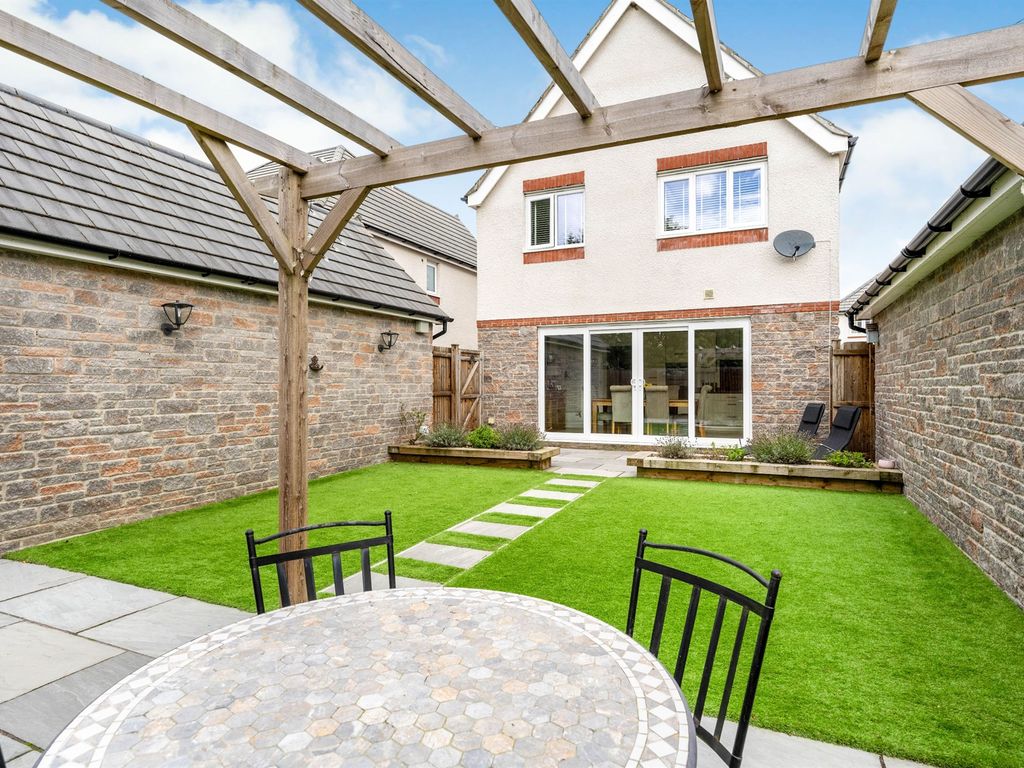 3 bed detached house for sale in Cae Newydd, St. Nicholas, Vale Of Glamorgan CF5, £450,000