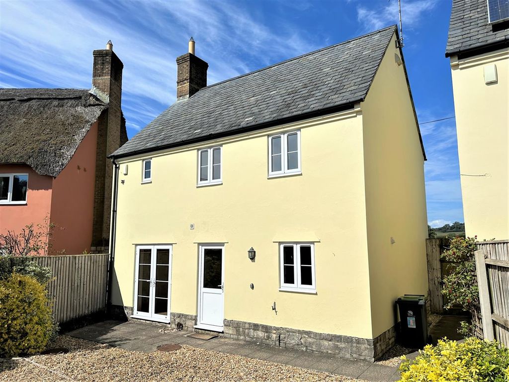 3 bed detached house for sale in Crewkerne Road, Drimpton, Beaminster DT8, £380,000