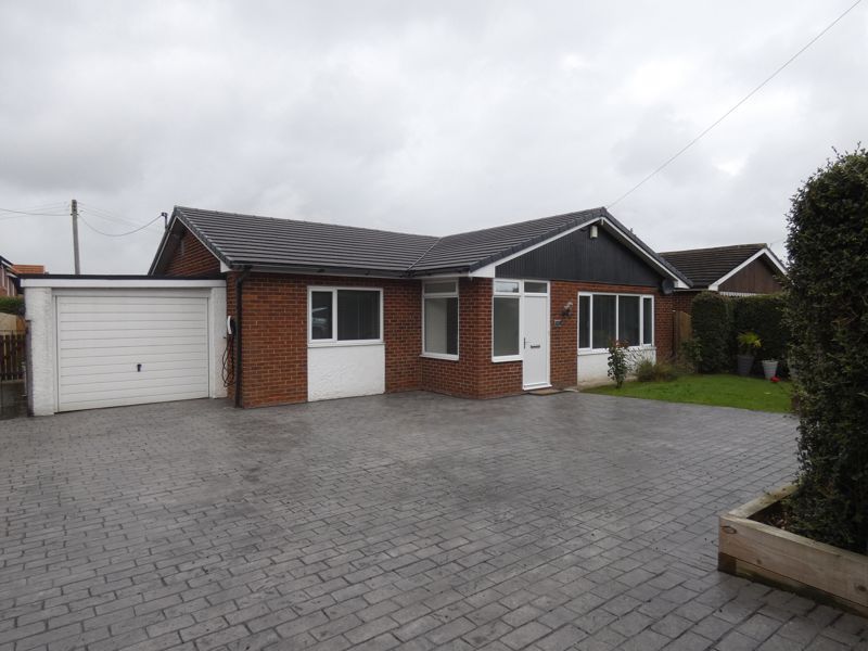 3 bed detached bungalow for sale in South View, Spennymoor DL16, £349,950