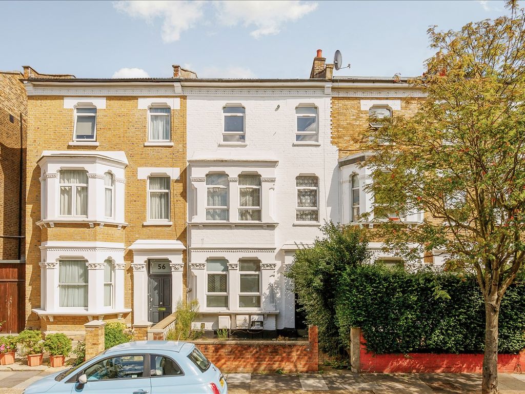 4 bed property for sale in Frithville Gardens, London W12, £1,300,000