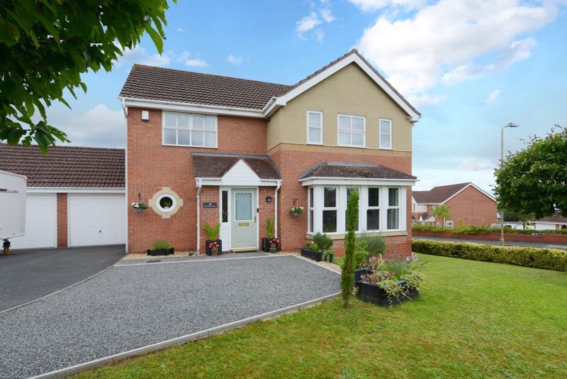 4 bed detached house for sale in Davenham Walk, Lawley, Telford TF3, £450,000