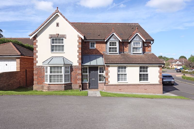 5 bed detached house for sale in Ash Way, Newcastle-Under-Lyme ST5, £575,000
