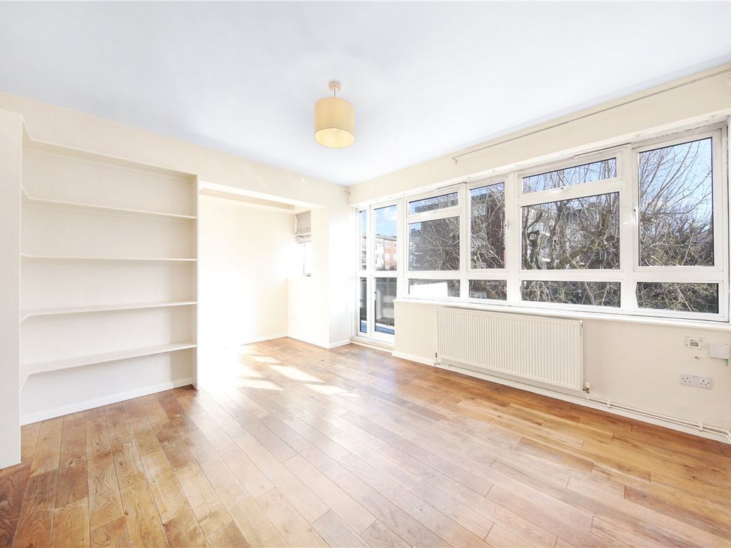 2 bed flat to rent in Lonsdale House, Portobello Court, London W11, £2,492 pcm