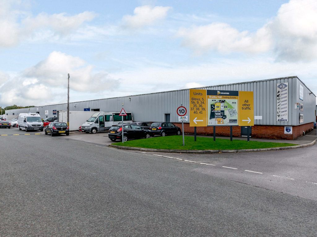 Industrial to let in Bradley Lane, Standish, Wigan WN6, £9,500 pa
