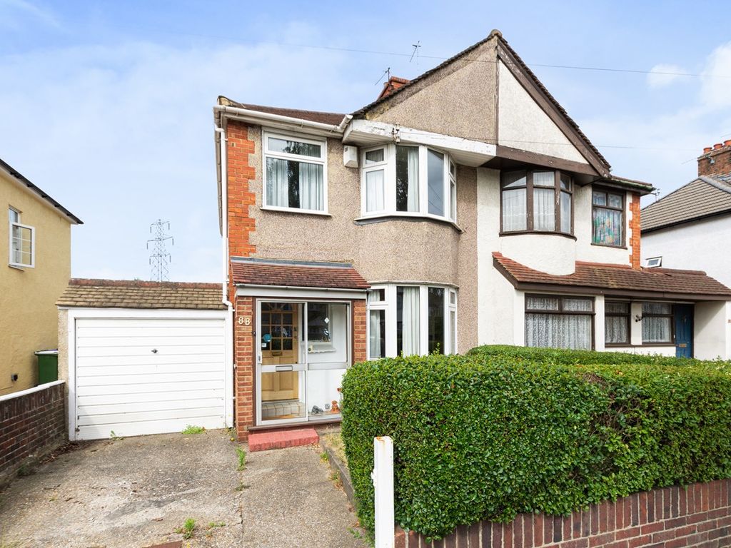 3 bed semi-detached house for sale in Penhill Road, Bexley DA5, £425,000