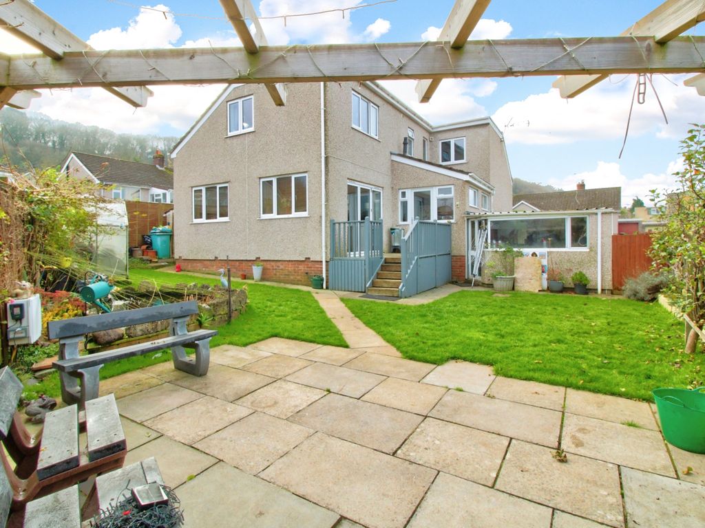 5 bed detached house for sale in Littlefields Road, Banwell BS29, £450,000