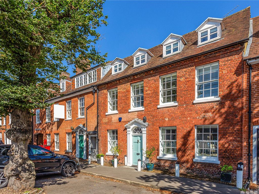 5 bed terraced house for sale in London End, Beaconsfield, Buckinghamshire HP9, £1,795,000