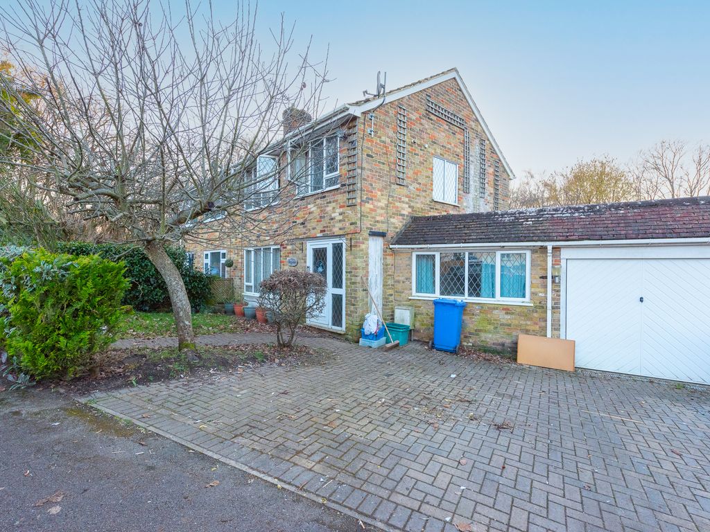 3 bed semi-detached house for sale in Baileys Close, Blackwater, Camberley GU17, £375,000