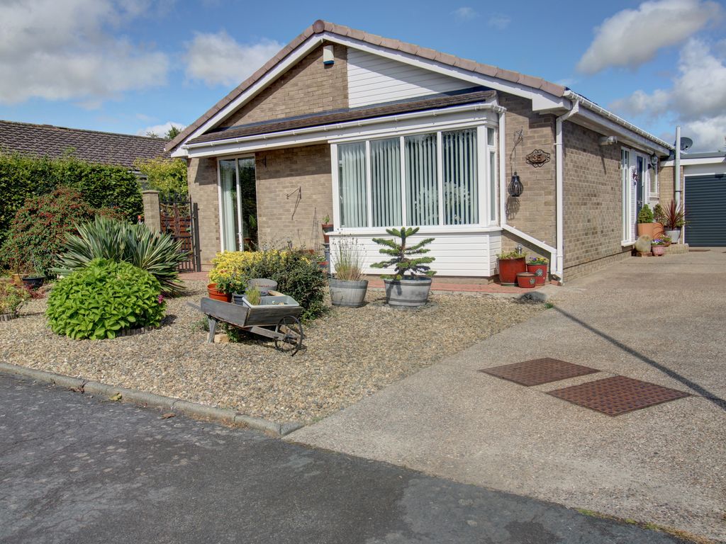 4 bed bungalow for sale in The Glebe, Stannington, Morpeth NE61, £440,000