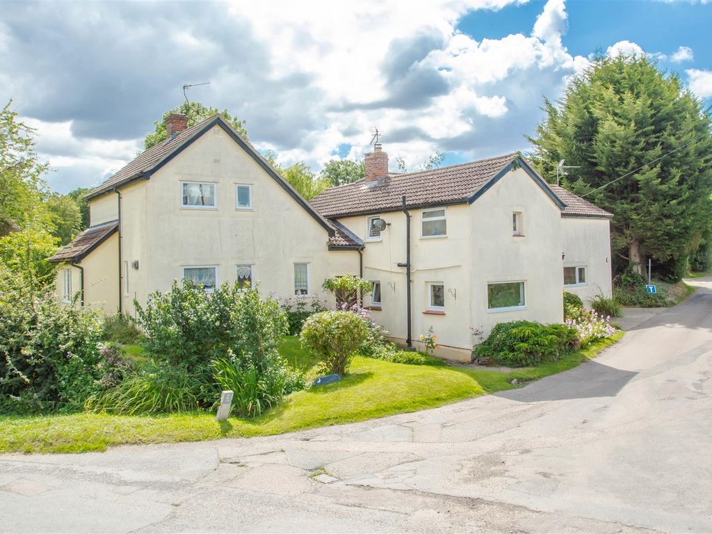 6 bed detached house for sale in Camps End, Castle Camps, Cambridge CB21, £895,000