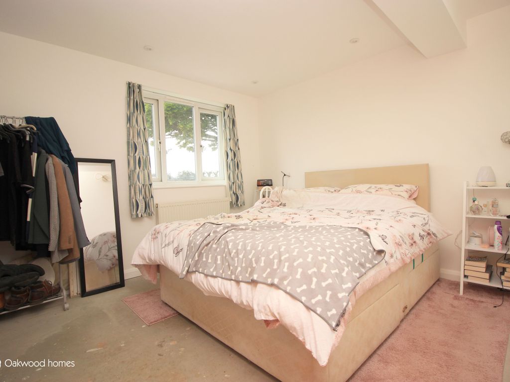 5 bed detached house for sale in Dent-De-Lion Road, Margate CT9, £475,000