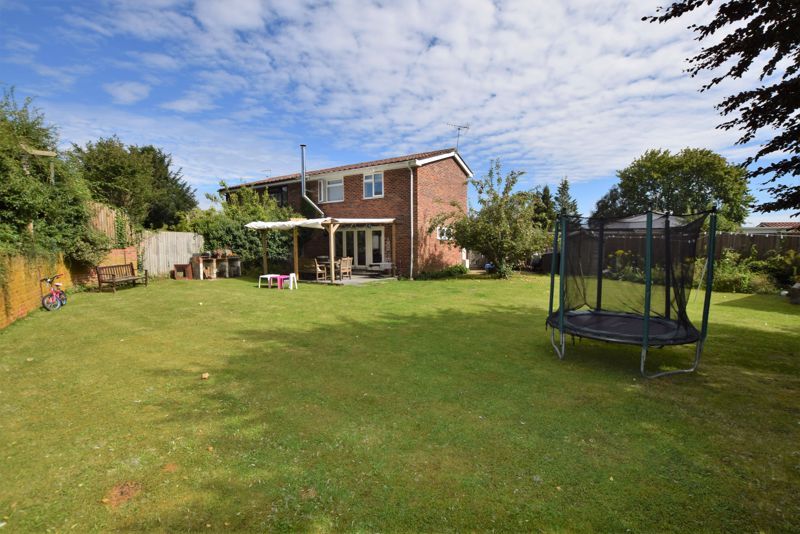 3 bed semi-detached house for sale in Wickham Close, Alton, Hampshire GU34, £450,000