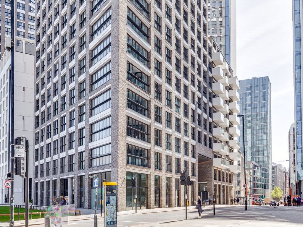 3 bed flat for sale in Aldgate Place, 4 New Drum Street E1, £950,000