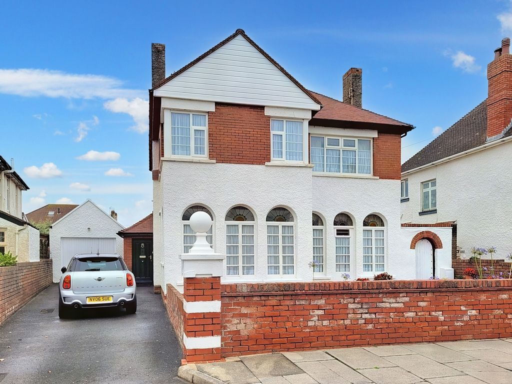 2 bed detached house for sale in Eithen Place, Porthcawl CF36, £725,000