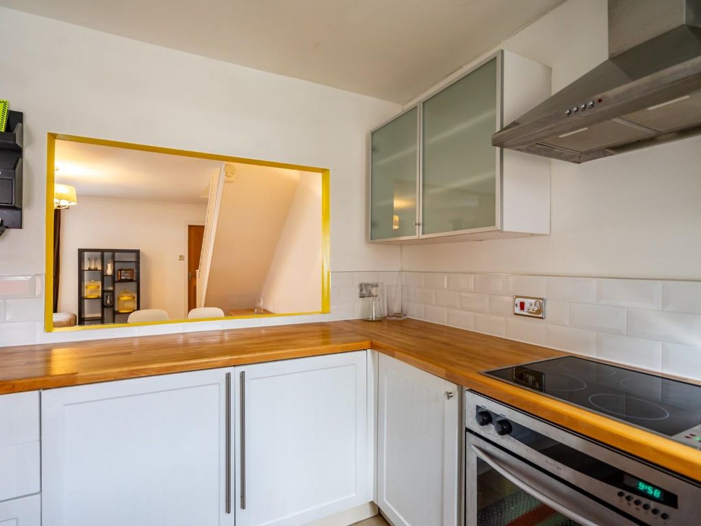 2 bed town house for sale in Albion Street, York YO1, £380,000