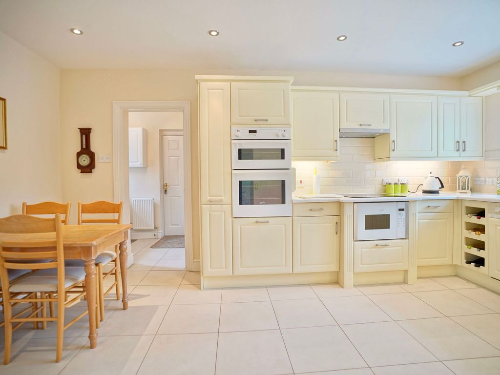 4 bed detached house for sale in Foxenfields, Abbots Ripton, Cambridgeshire. PE28, £800,000