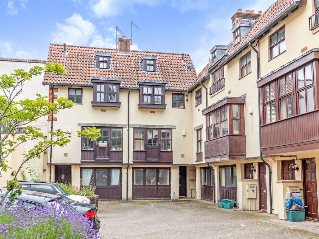 3 bed terraced house for sale in Bear Yard Mews, Bristol BS8, £380,000