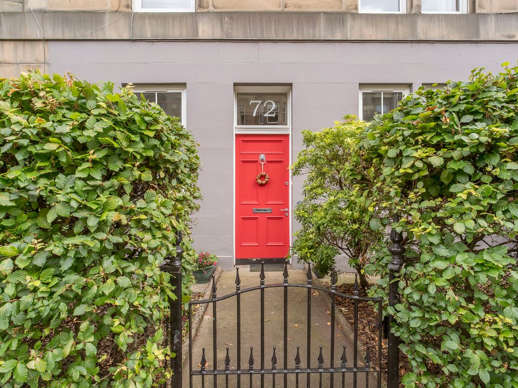 2 bed flat for sale in 72 Montgomery Street, Hillside EH7, £375,000