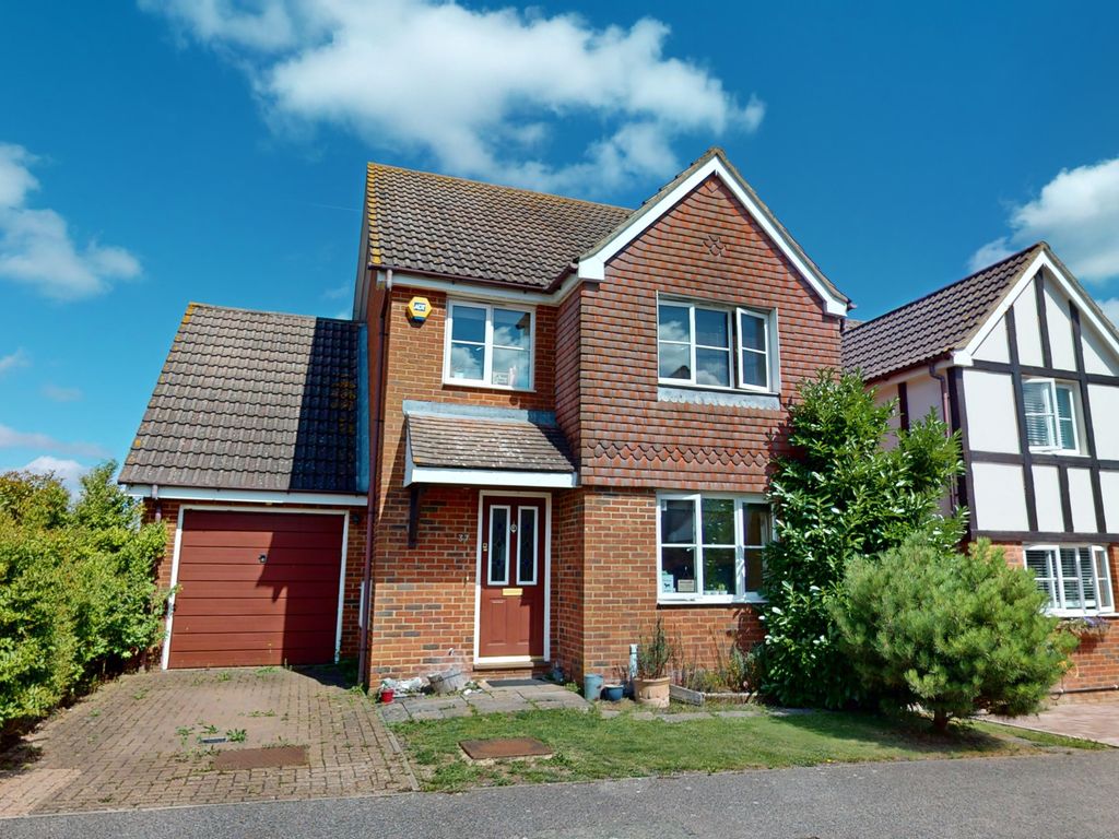 4 bed detached house for sale in Acorn Close, Kingsnorth, Ashford TN23, £425,000
