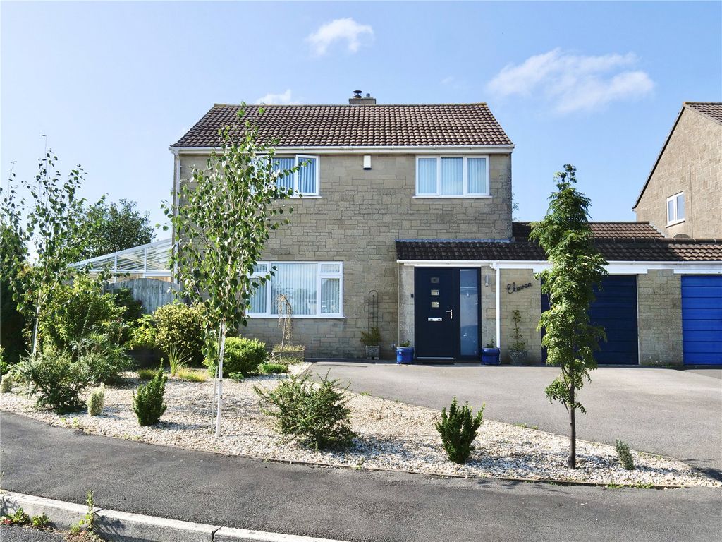 4 bed link-detached house for sale in Martins Paddock, West Cranmore, Shepton Mallet BA4, £575,000