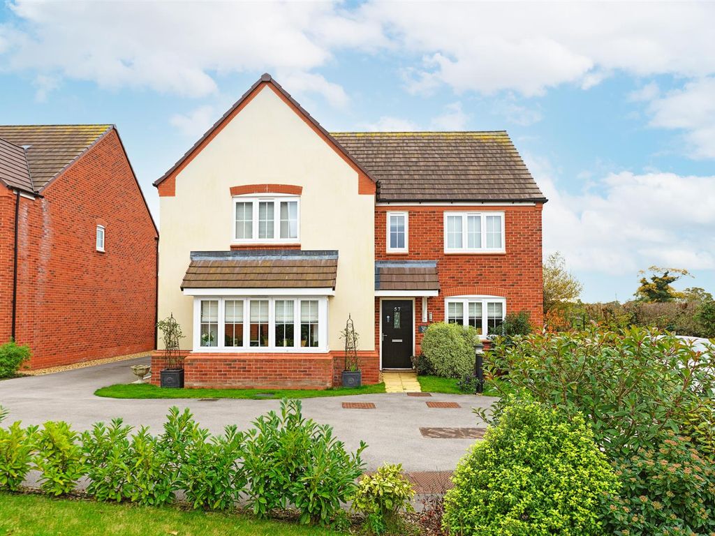 5 bed detached house for sale in Weaver Brook Way, Wrenbury, Cheshire CW5, £499,000