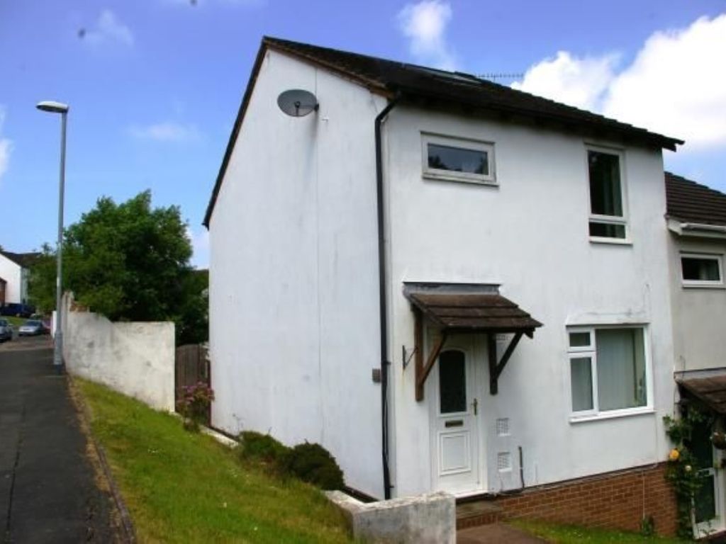 4 bed semi-detached house to rent in Collins Road, Exeter EX4, £2,340 pcm