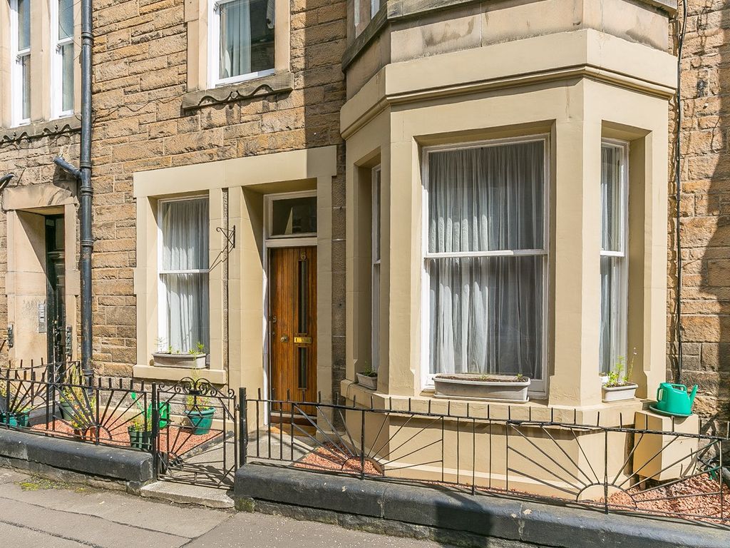 3 bed flat for sale in Viewforth Gardens, Bruntsfield, Edinburgh EH10, £425,000