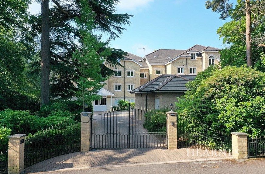 3 bed flat for sale in 14 -16 Balcombe Road, Branksome Park, Poole BH13, £775,000