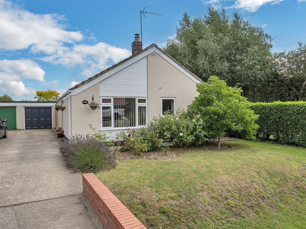 3 bed detached bungalow for sale in Bury Road, Stanningfield, Bury St. Edmunds IP29, £400,000