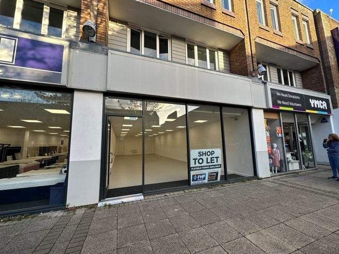 Commercial property to let in Unit 26 Ortongate Shopping Centre, Ortongate Shopping Centre, Peterborough PE2, £25,000 pa